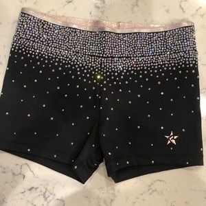 Rebel Compression shorts in Prism Rose Gold